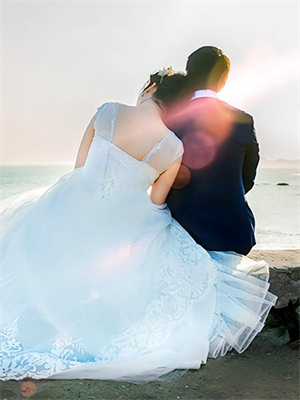 完结版《穿书炮灰：男主提离婚？行，我走》免费阅读